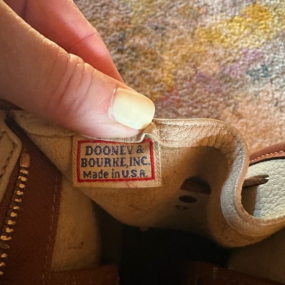 Authentic Dooney and Burke satchel bag. Dooney and Burke leather purse. Vintage - Picture 9 of 14